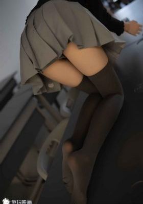动漫男女扒内衣揉捏胸的视频_在线观看完整视频大全